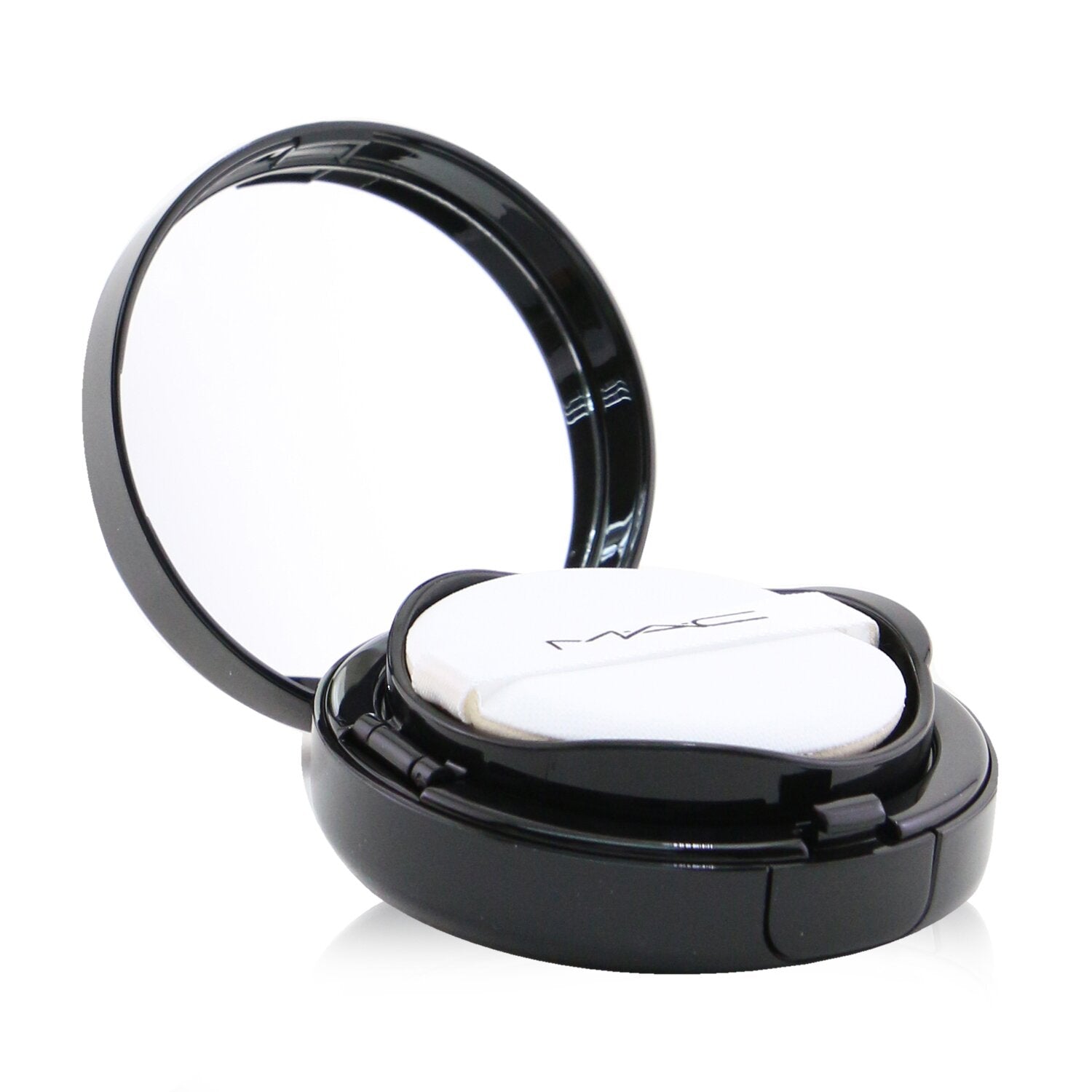 MAC Lightful C3 Quick Finish Cushion Compact SPF 50 - # Light Plus  12g/0.42oz