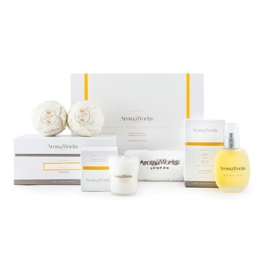 Serenity Body Indulgence Set by Aromaworks for Unisex - 5 Pc Set 3.4oz Body Oil, 2.6oz Candle, 2Pcs Duo AromaBomb, White Aromaworks Flannel